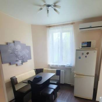 Сдается 1-комнатная квартира, 27 м²