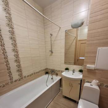 Сдается 1-комнатная квартира, 40 м²