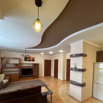 Сдается 2-х комнатная квартира, 67 м²