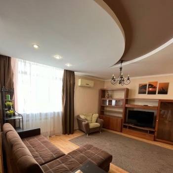 Сдается 2-х комнатная квартира, 67 м²