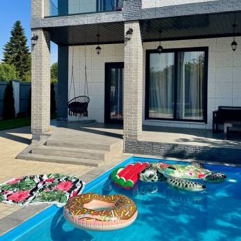 Сдается Дом, 240 м²
