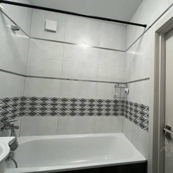 Сдается 1-комнатная квартира, 40,9 м²