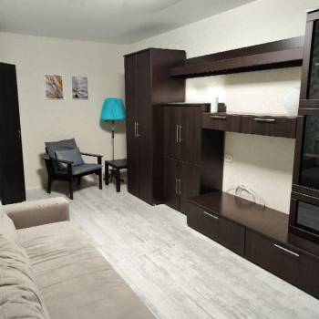 Сдается 1-комнатная квартира, 35 м²