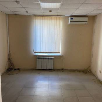 Сдается Нежилое помещение, 236 м²