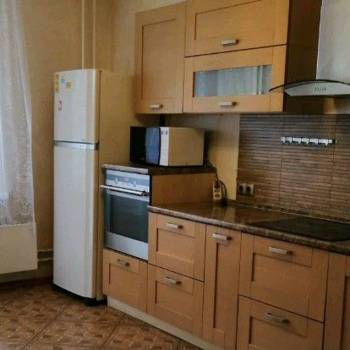 Сдается 2-х комнатная квартира, 55 м²