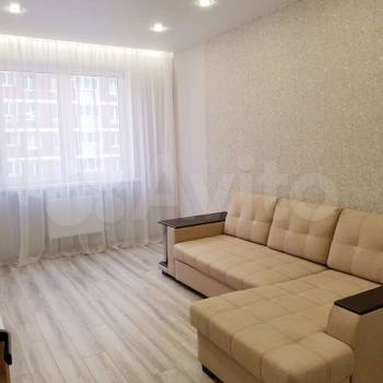 Сдается 1-комнатная квартира, 35 м²