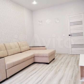 Сдается 1-комнатная квартира, 35 м²
