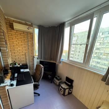 Продается 1-комнатная квартира, 58,1 м²