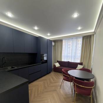 Продается 3-х комнатная квартира, 40 м²