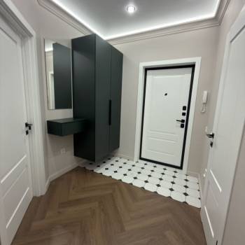 Продается 3-х комнатная квартира, 40 м²