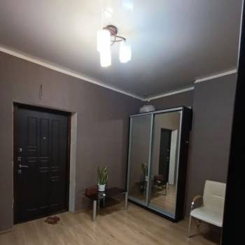 Сдается 1-комнатная квартира, 50 м²