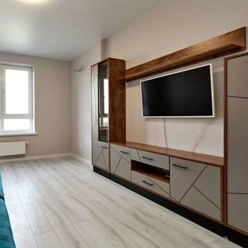Сдается Многокомнатная квартира, 80 м²
