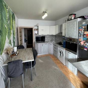 Продается 1-комнатная квартира, 44 м²