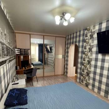 Продается 1-комнатная квартира, 44 м²