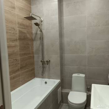 Продается 1-комнатная квартира, 37,5 м²