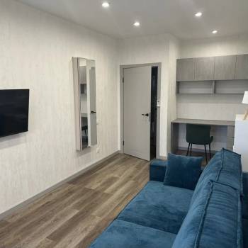 Сдается 1-комнатная квартира, 42 м²