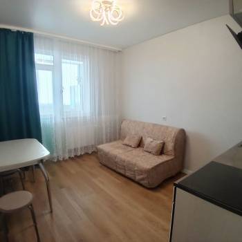 Сдается 2-х комнатная квартира, 53 м²