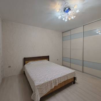 Продается 2-х комнатная квартира, 76,8 м²