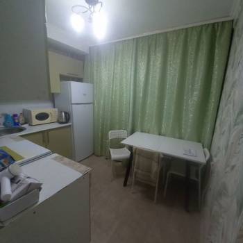 Сдается Многокомнатная квартира, 60 м²