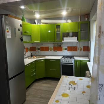 Сдается Многокомнатная квартира, 60 м²