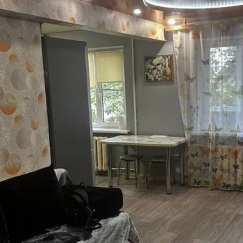 Сдается Многокомнатная квартира, 60 м²