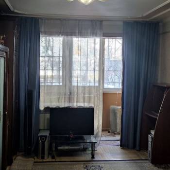 Продается Многокомнатная квартира, 74,4 м²