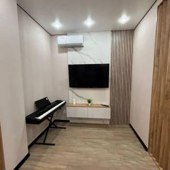 Продается 1-комнатная квартира, 46 м²