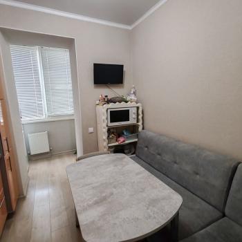 Продается 1-комнатная квартира, 29,9 м²