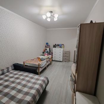 Продается 1-комнатная квартира, 29,9 м²
