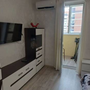 Продается 1-комнатная квартира, 28 м²