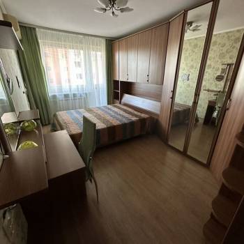 Сдается Многокомнатная квартира, 60 м²