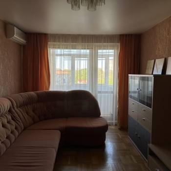 Сдается Многокомнатная квартира, 60 м²