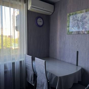 Сдается Многокомнатная квартира, 60 м²