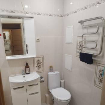 Сдается 1-комнатная квартира, 42 м²