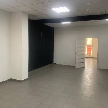 Сдается Нежилое помещение, 107 м²