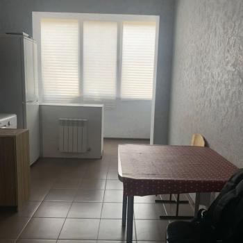 Сдается 1-комнатная квартира, 35 м²