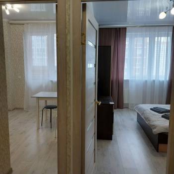 Сдается 1-комнатная квартира, 37 м²