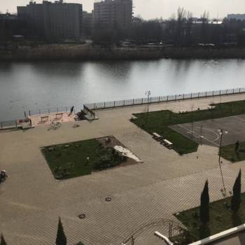 Сдается 2-х комнатная квартира, 85 м²