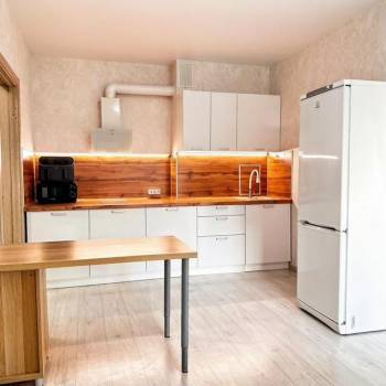 Продается 1-комнатная квартира, 30,2 м²