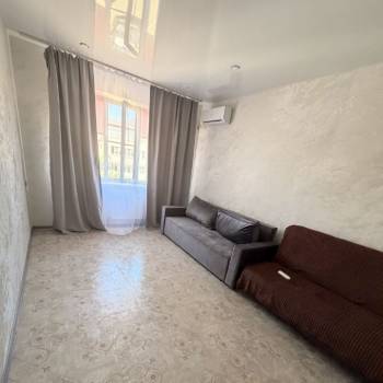 Сдается 1-комнатная квартира, 38 м²