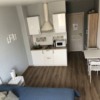 Продается 1-комнатная квартира, 42 м²
