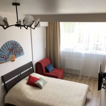 Продается 1-комнатная квартира, 42 м²