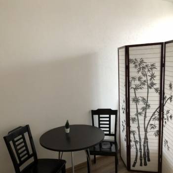 Продается 1-комнатная квартира, 42 м²