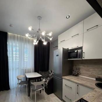 Сдается 2-х комнатная квартира, 64 м²