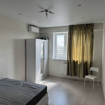 Сдается 1-комнатная квартира, 45 м²