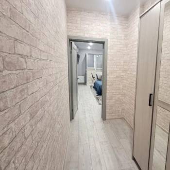 Продается 1-комнатная квартира, 36 м²