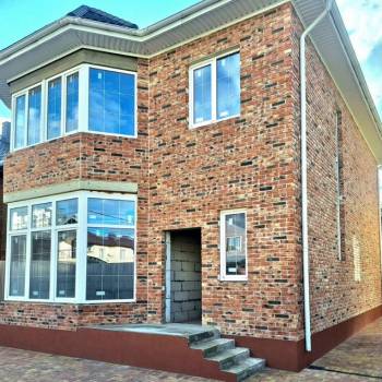 Продается Дом, 180 м²