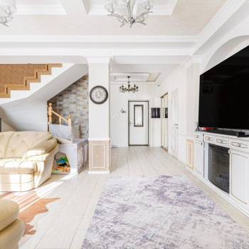 Продается Дом, 257 м²
