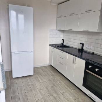 Сдается 2-х комнатная квартира, 55 м²
