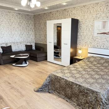 Сдается 1-комнатная квартира, 54 м²